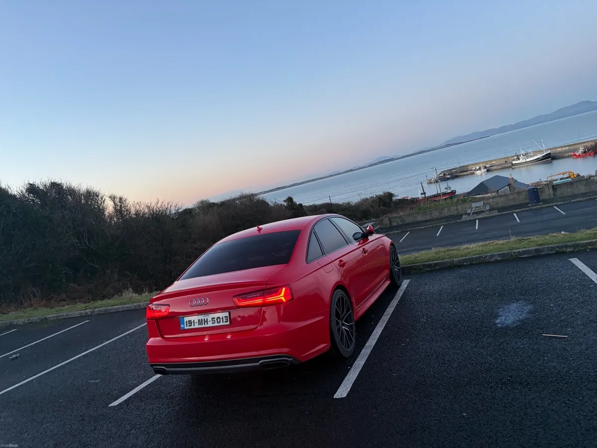 Immaculate rare coloured high spec Audi A6 - Image 4