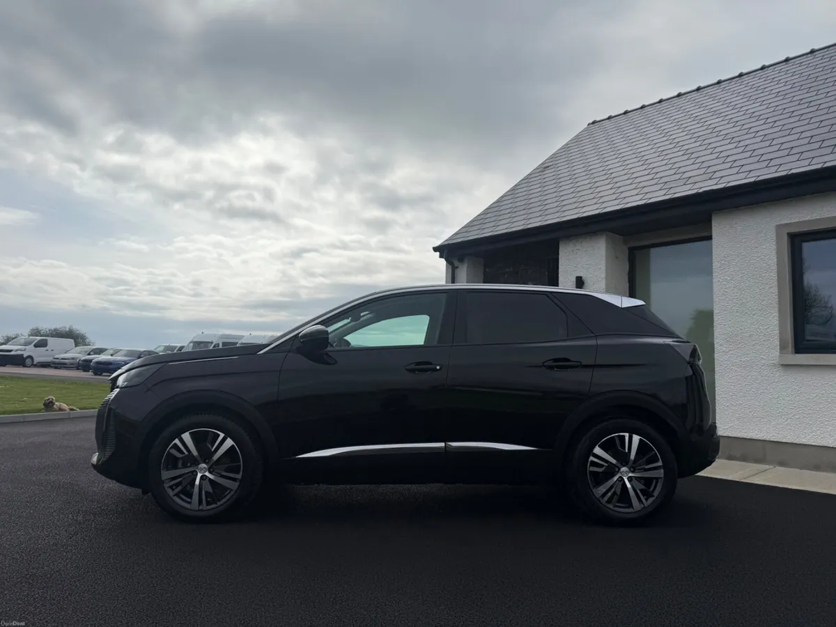 212 Peugeot 3008 Allure - Image 3