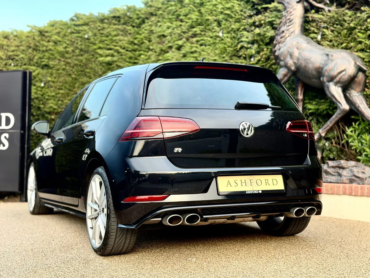 Golf  R 310BHP Great spec DSG low km v clean - Image 4