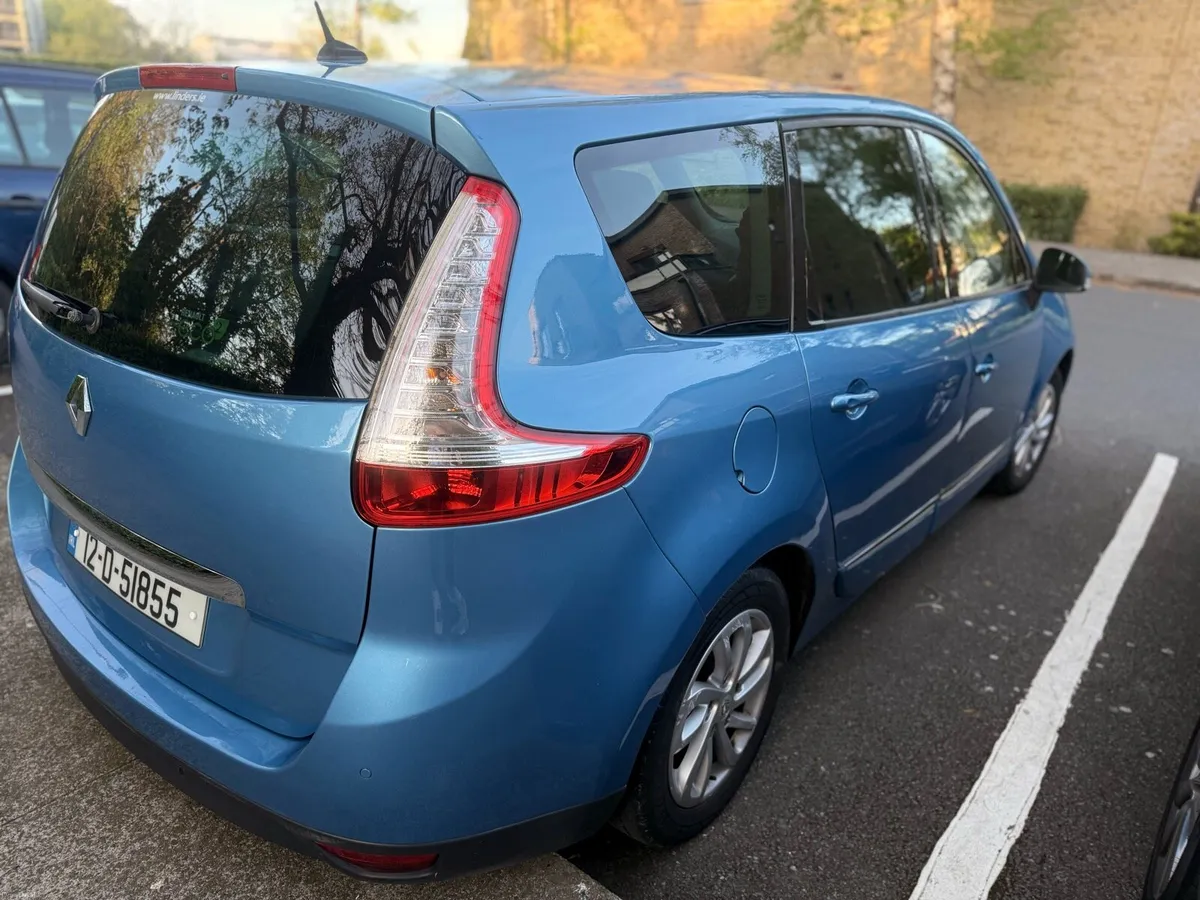 Reno Grand Scenic 1,5 DCI 7 seats - Image 4