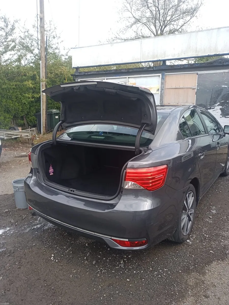 2013 Toyota Avensis 2.0 diesel - Image 3