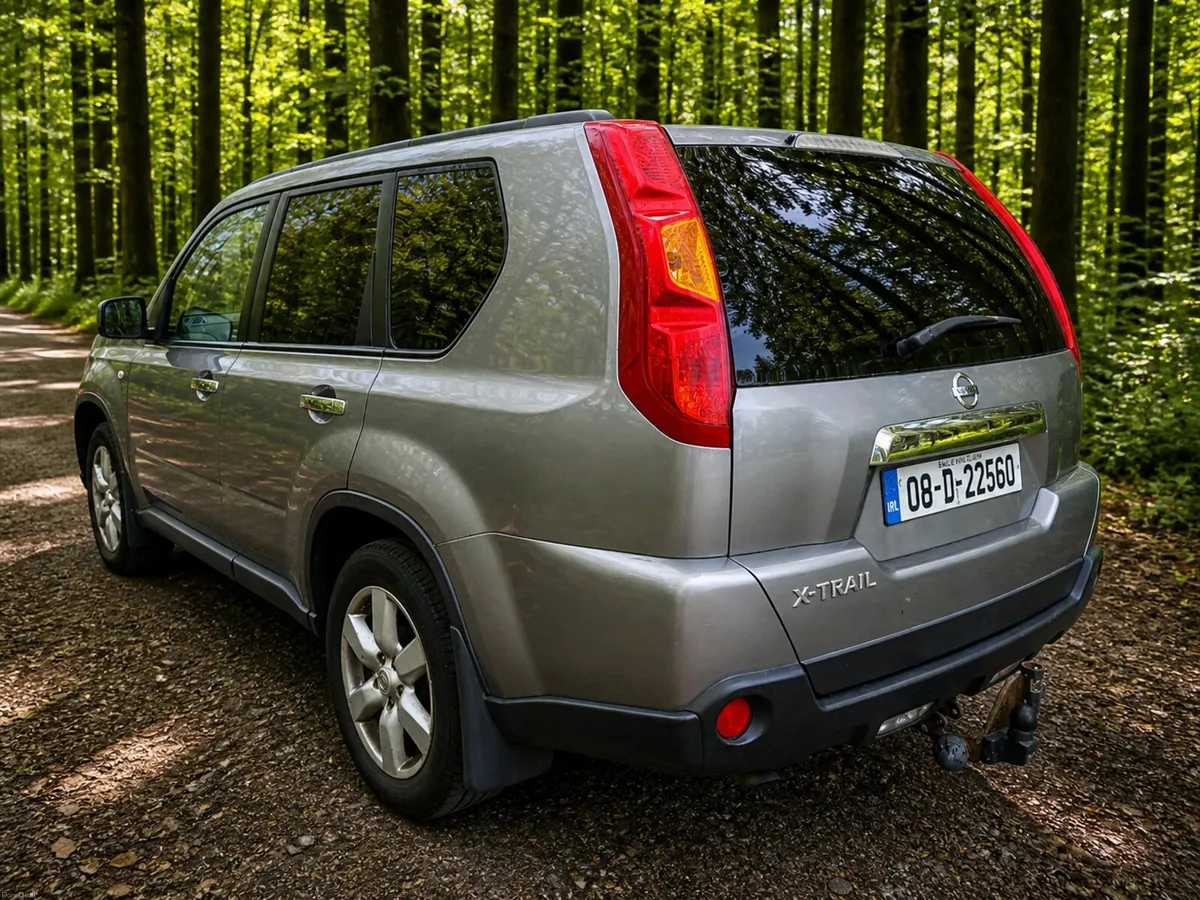Nissan X-Trail 2008 SVE 4X4 Diesel 1 Owner - Image 2