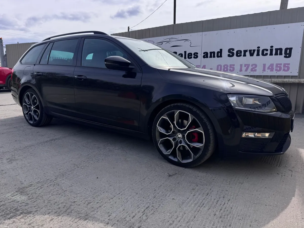 162 Skoda Octavia RS 2.0TDI DSG 4WD AUTO 184bhp - Image 2