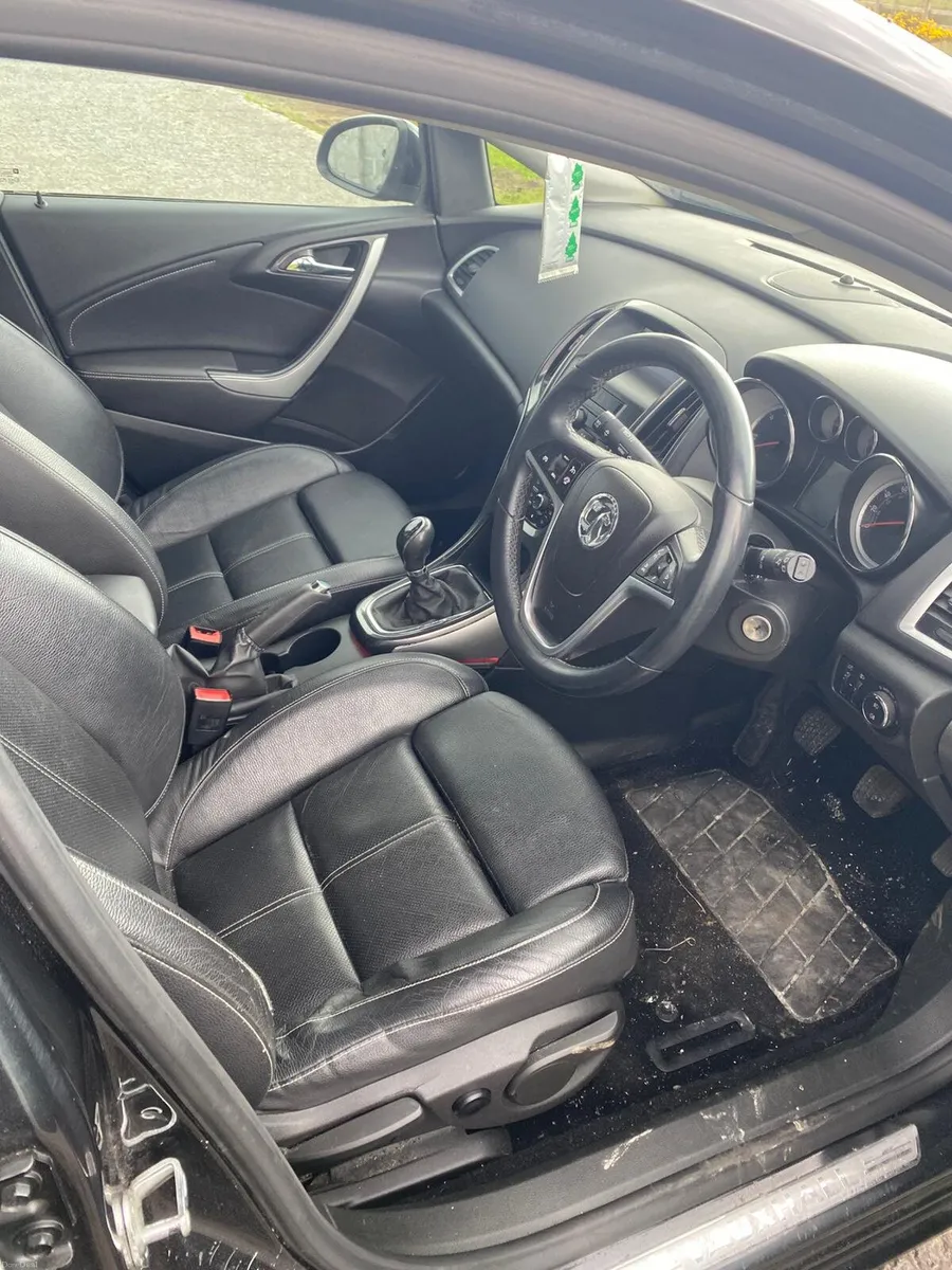 Vauxhall Astra - Image 4