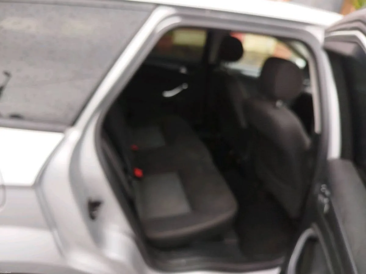 Ford Mondeo estate 2011 - Image 2