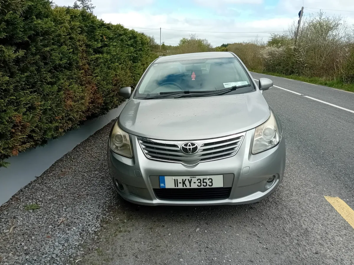 Toyota Avensis 2011 - Image 3