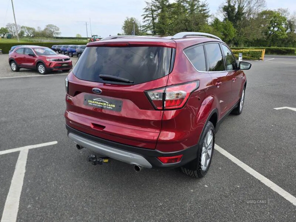 Ford Kuga Titanium Edition - Image 4