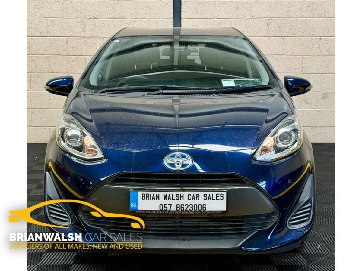 Toyota Aqua 1.5 DAA NHP10 5DR AUTO - Image 3