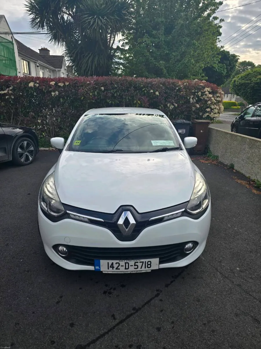 Renault Clio - Image 2