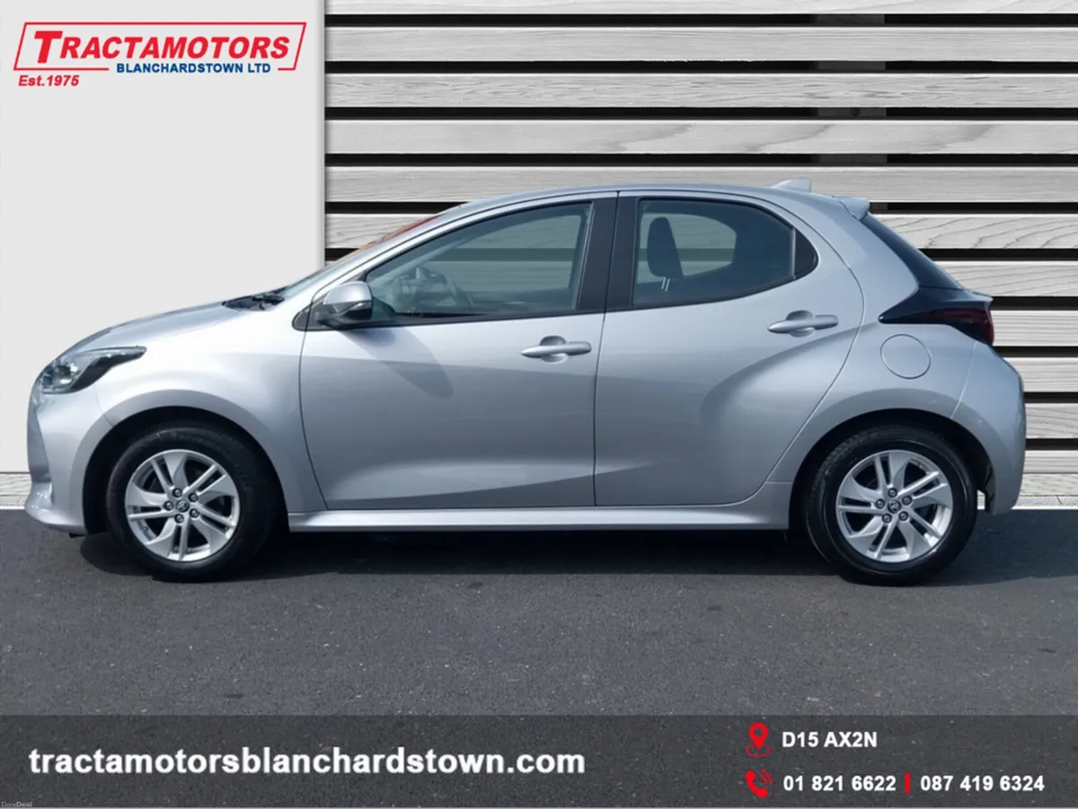 Toyota Yaris 1.5 LUNA - Image 5