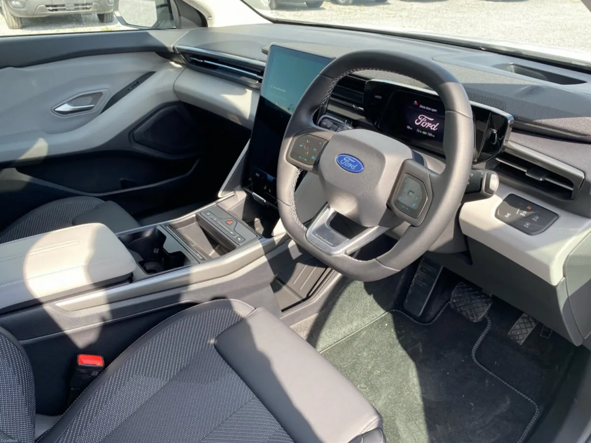 Ford Explorer Extended Range..Retractable T-Bar..D - Image 6