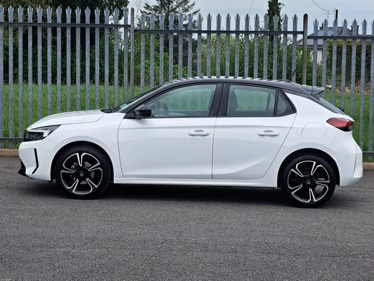 Opel Corsa GS 1.2 75BHP **TOP SPEC** - Image 6