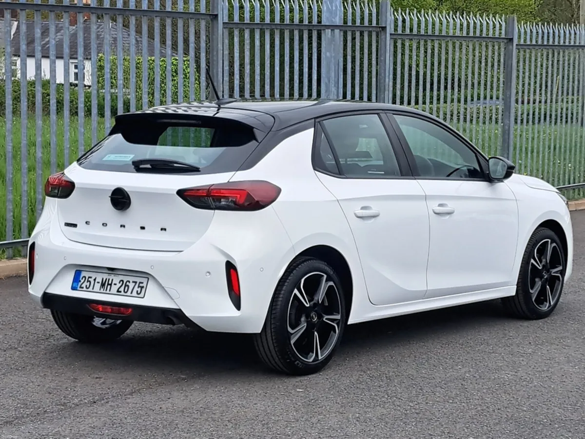Opel Corsa GS 1.2 75BHP **TOP SPEC** - Image 4