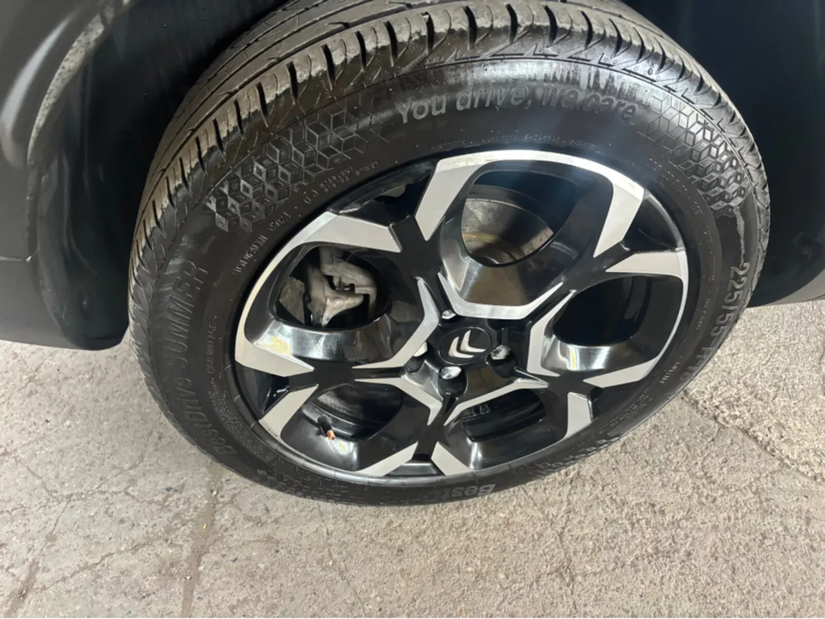 Citroen C5 Aircross FEEL PACK BLUEHDI 130 MY52 4DR - Image 3