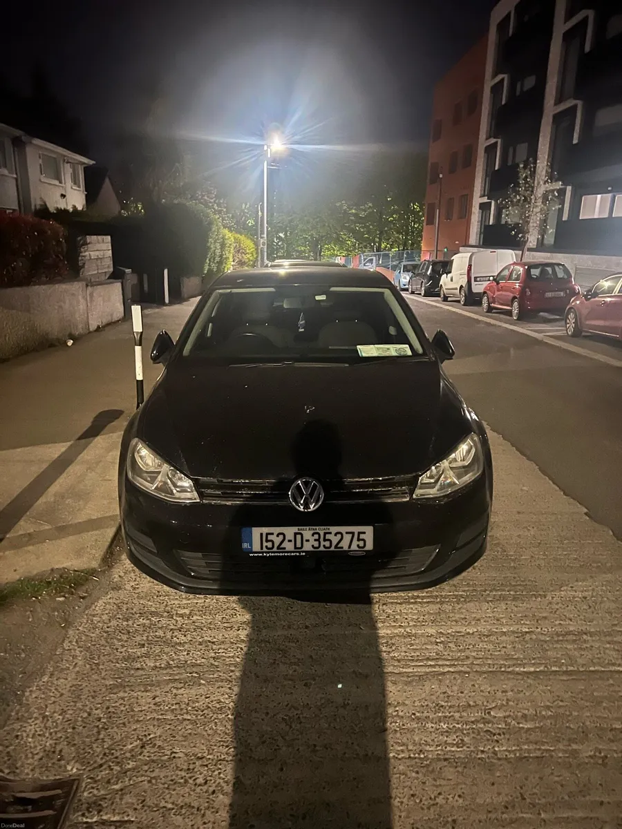 Volkswagen Golf 2015 TSI 51,000km - Image 1