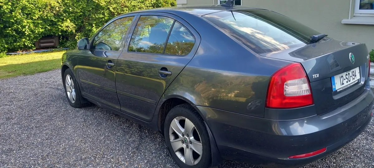 Skoda Octavia Elegance 2012 - Image 2