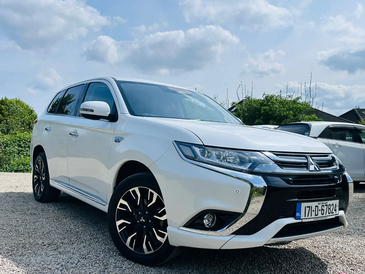 Mitsubishi Outlander 2017 Plug In Hybrid - Image 1