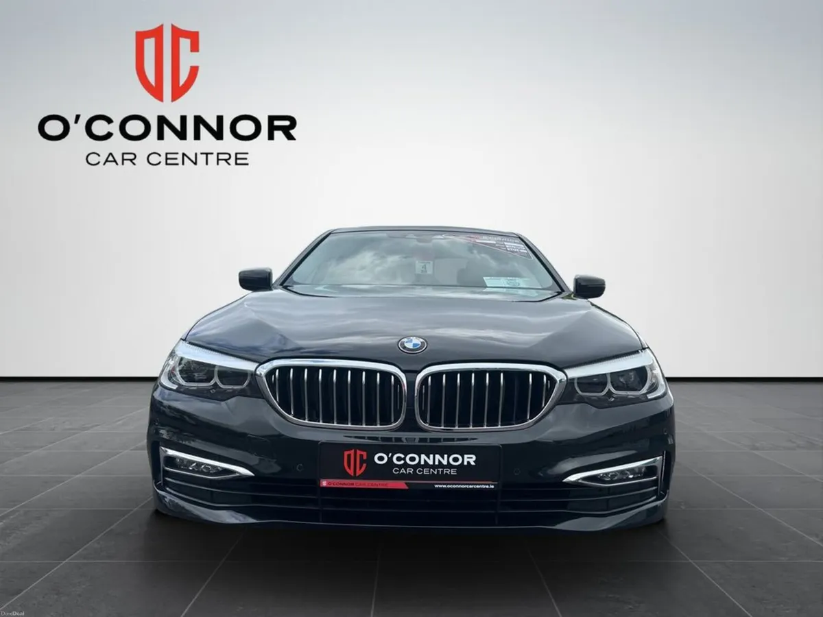 BMW 5-Series 525d Comfort first, everything else h - Image 3