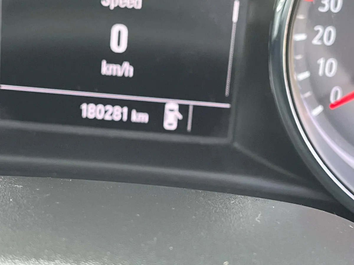 Mitsubishi Space Star 2019 - Image 6