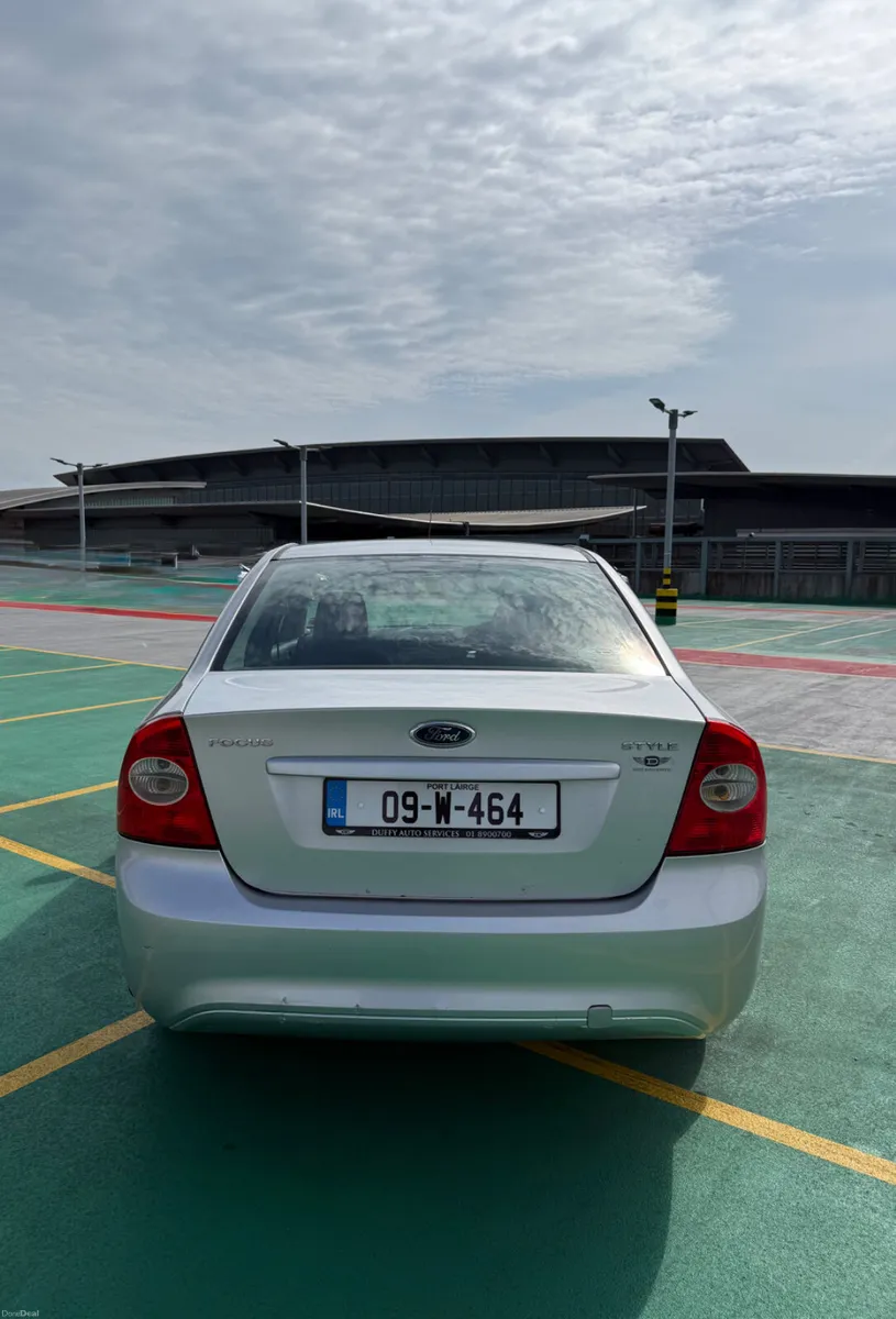 09 Ford Focus 1.4 Petrol - STYLE MODEL - Image 5