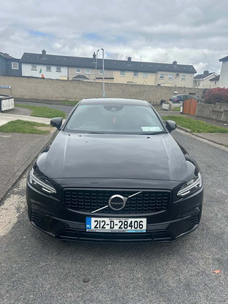 Volvo S90 R Drive T8 Hybrid  2021 - Image 1