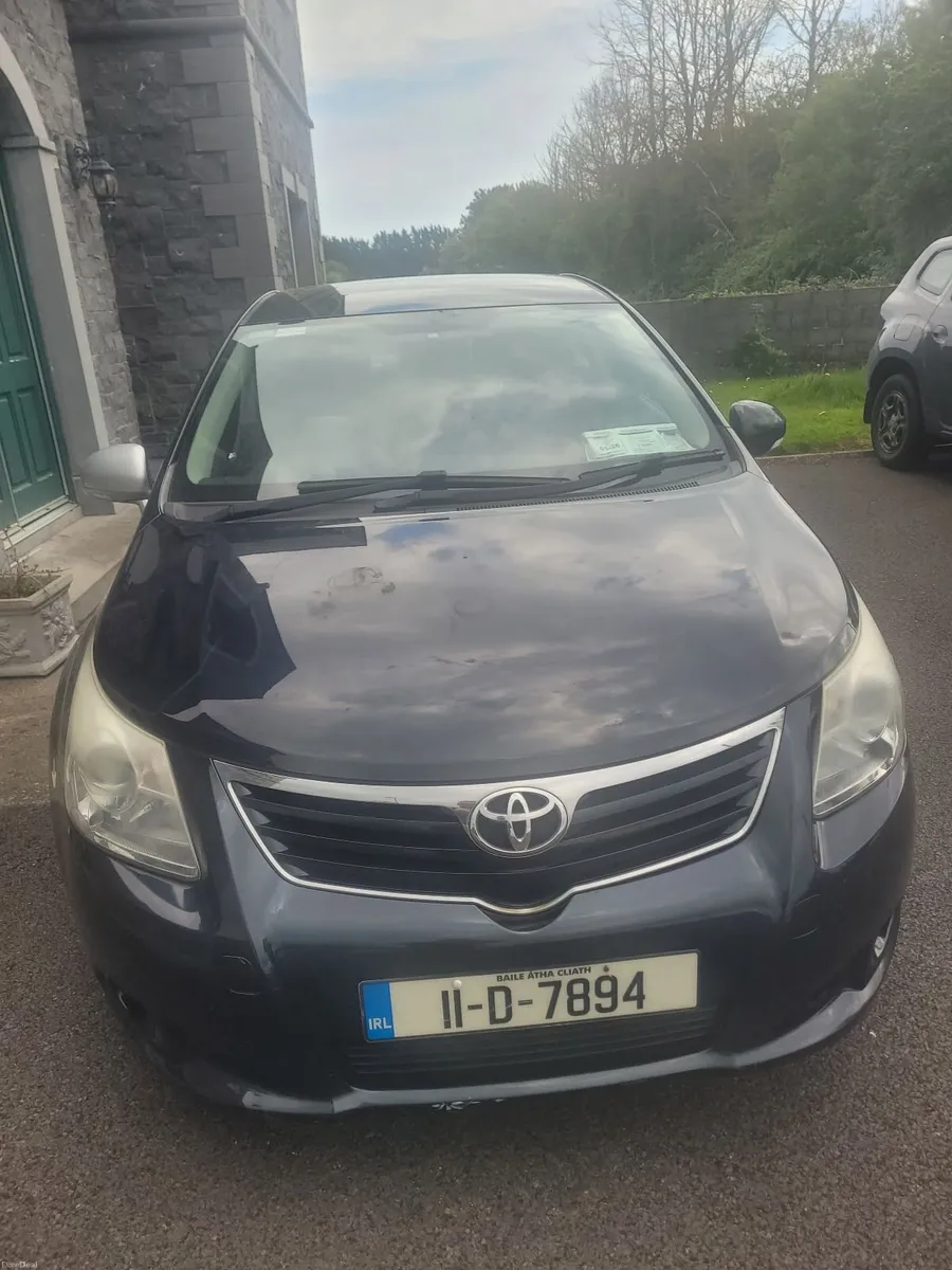Toyota Avensis 2011 - Image 4