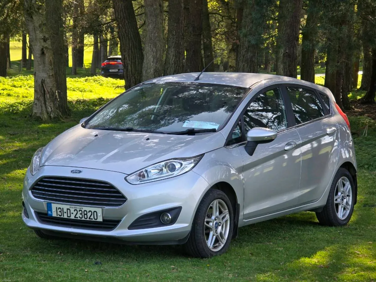 Automatic Ford fiesta 
102 000 km
NCT 10/26 
TAX 0 - Image 2
