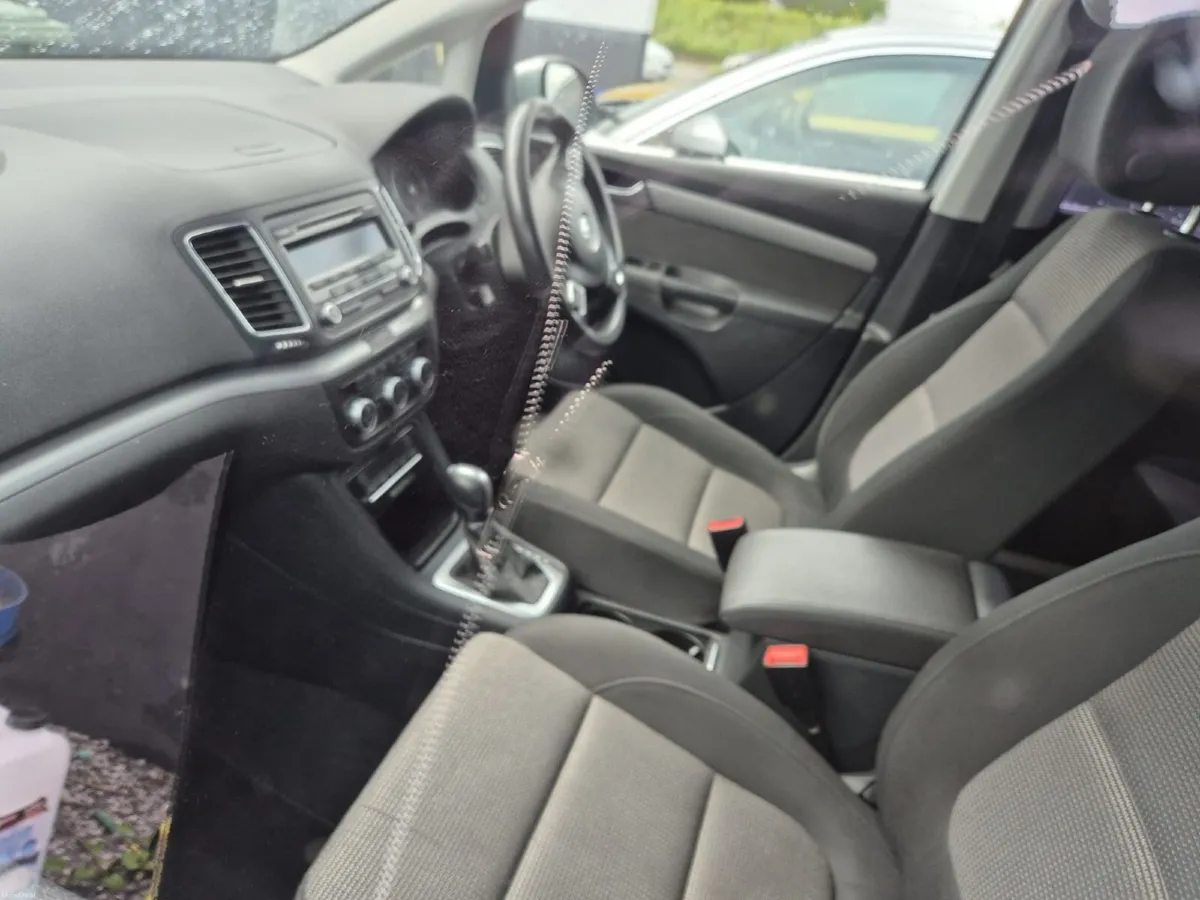 Volkswagen Sharan 2015 - Image 5