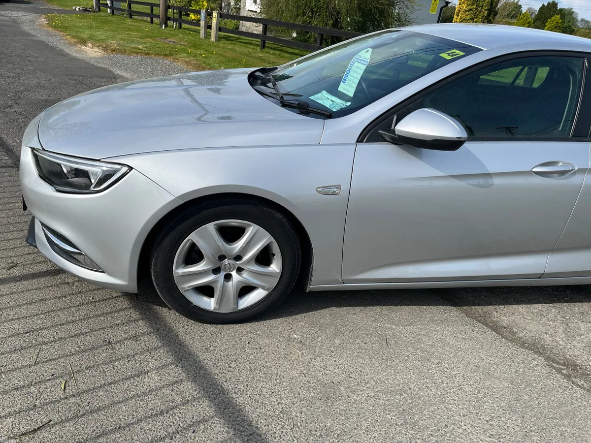 Opel Insignia 2018 - Image 3