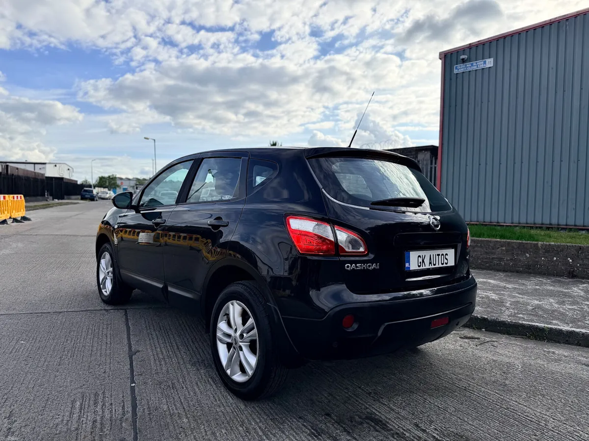 🔴 Nissan Qashqai Top Spec - Image 4