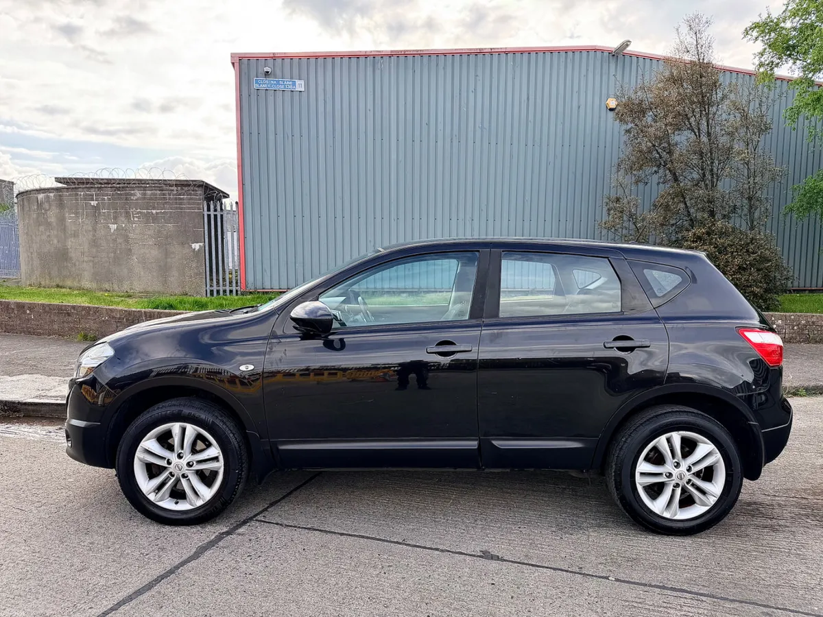 🔴 Nissan Qashqai Top Spec - Image 3