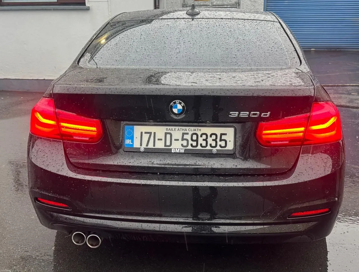 BMW 3-Series 2017 - Image 3