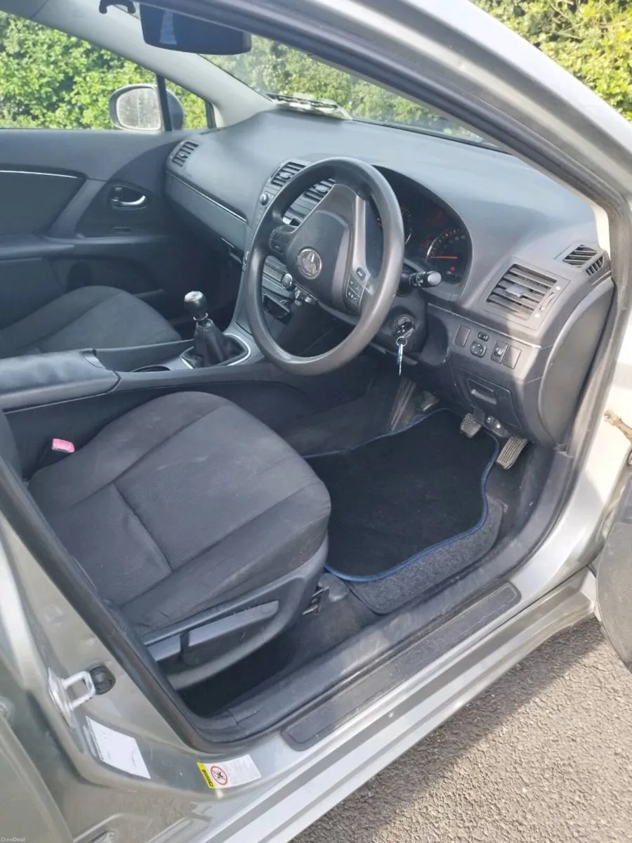 Car - Image 3