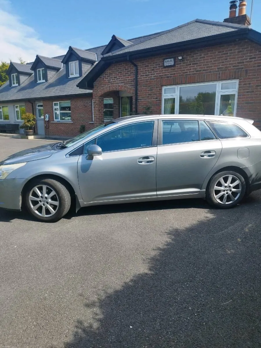 Toyota Avensis Tourer - Image 1