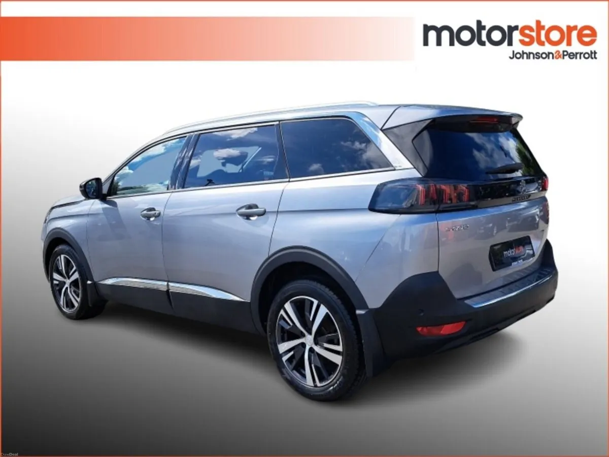 Peugeot 5008 1.5 BlueHDi 130bhp Allure - Image 2