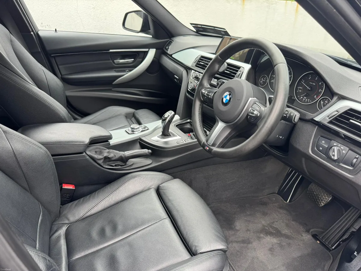 BMW 3-Series M-SPORT 320D DIESEL - Image 4