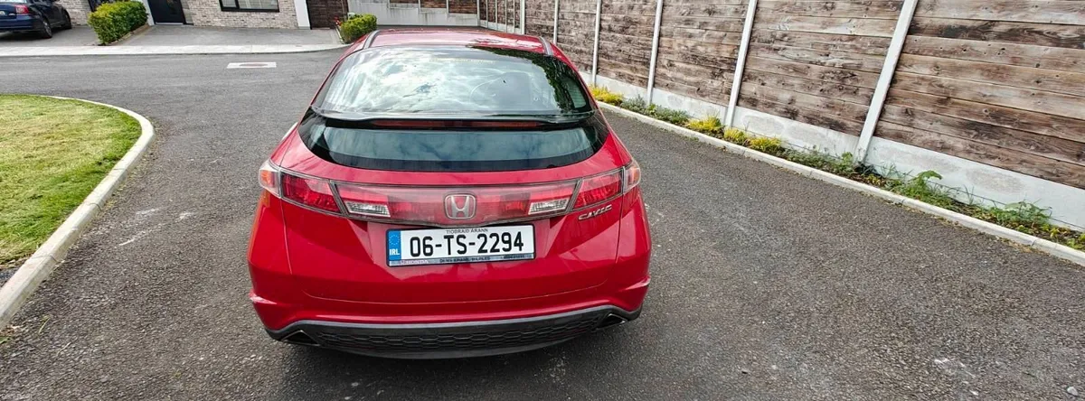 Honda Civic 2006 - Image 4