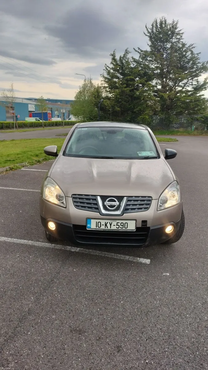 Nissan Qashqai 2010 - Image 1