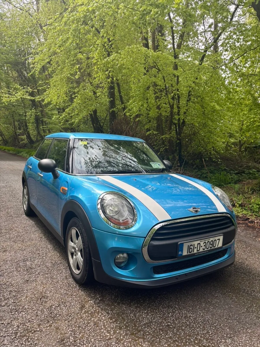 Mini Cooper One 1.5 Diesel | Electric Blue - Image 2