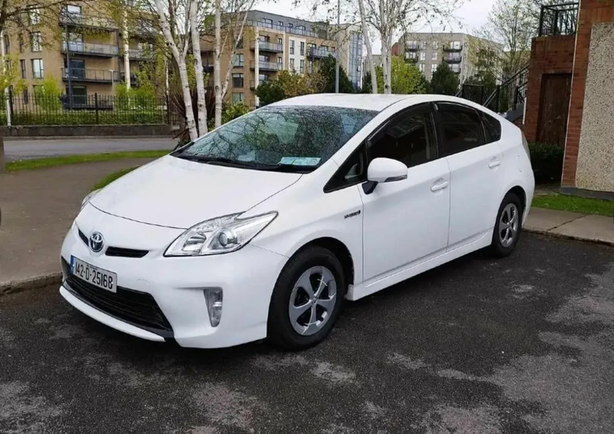 Toyota Prius - Image 3