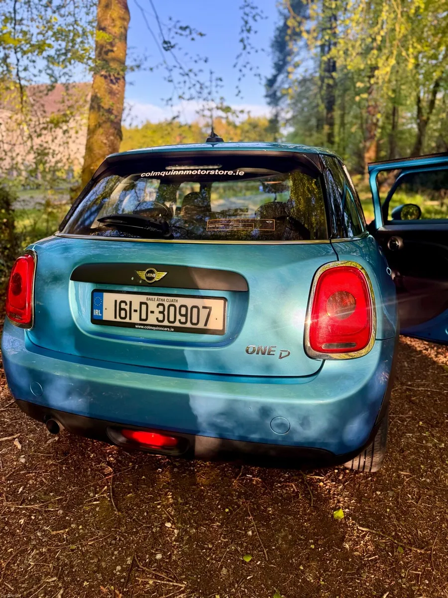 Mini Cooper One 1.5 Diesel | Electric Blue - Image 3