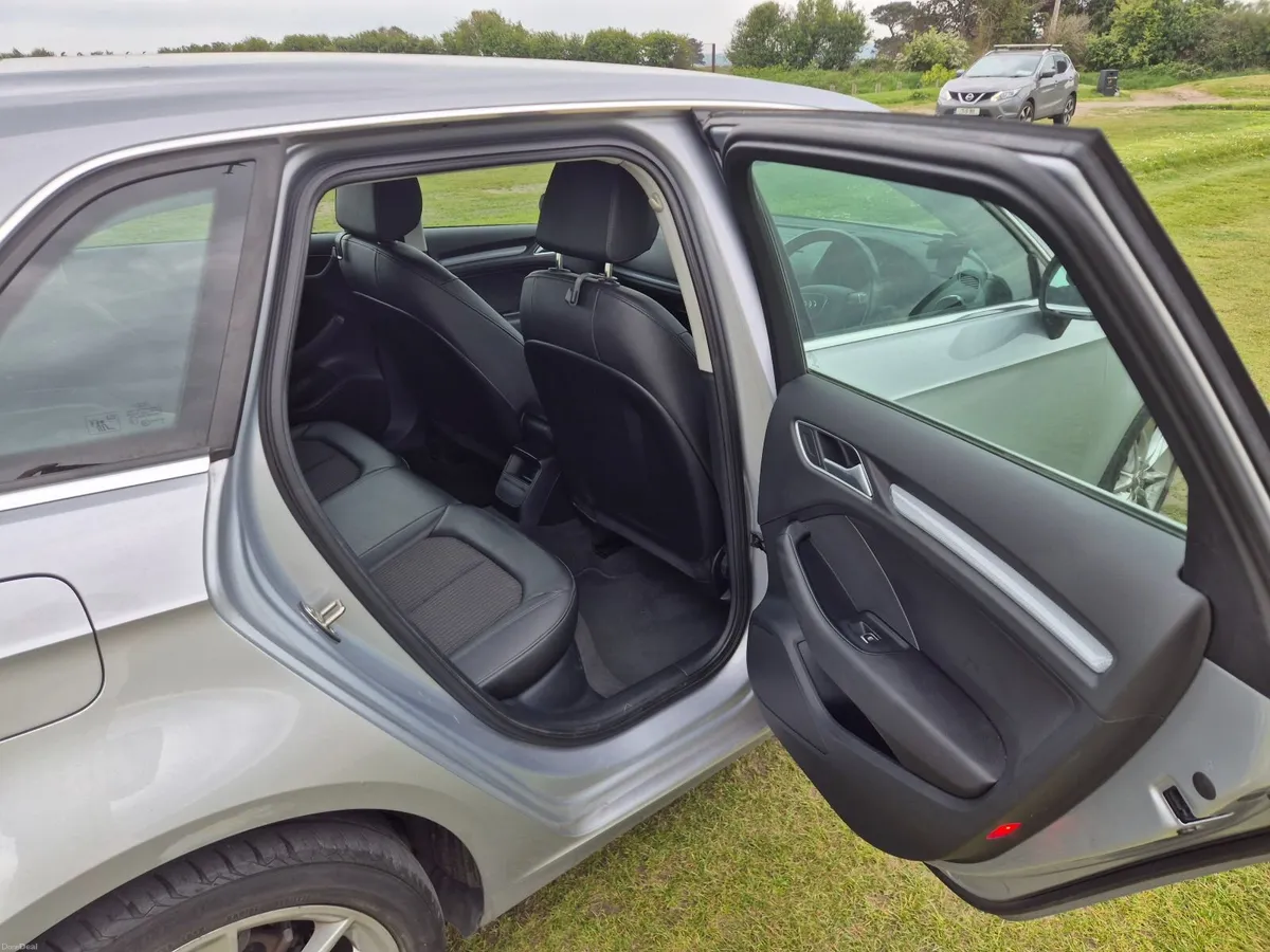 Audi A3 SPORTBACK 1.6 TDI 5DR - Image 3