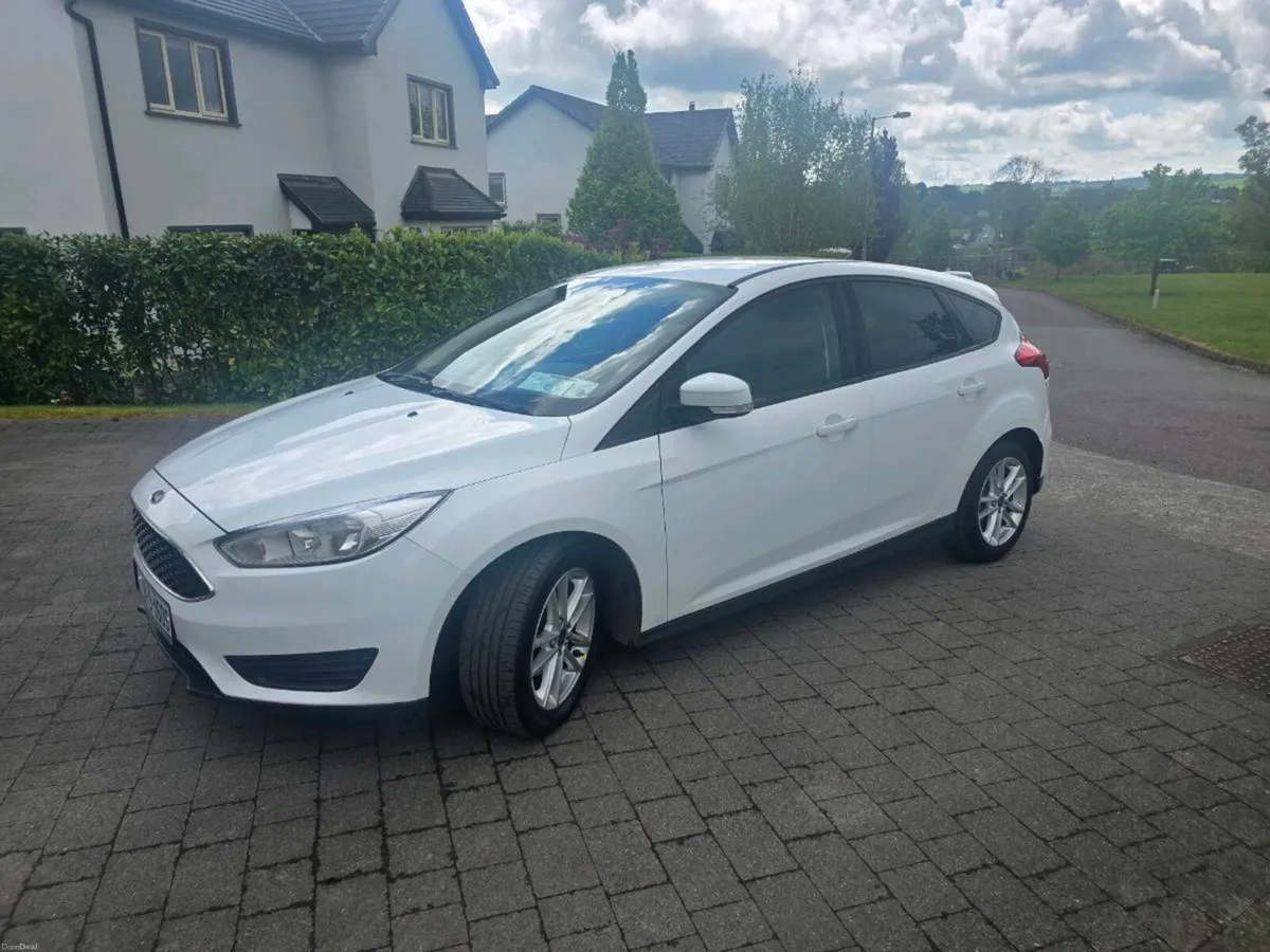 FORD FOCUS - Image 2