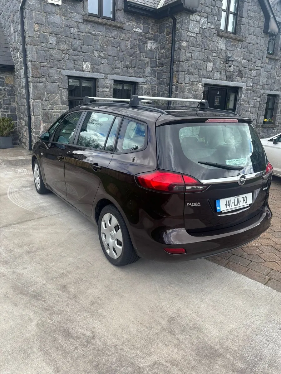 Opel Zafira 2014 - Image 2