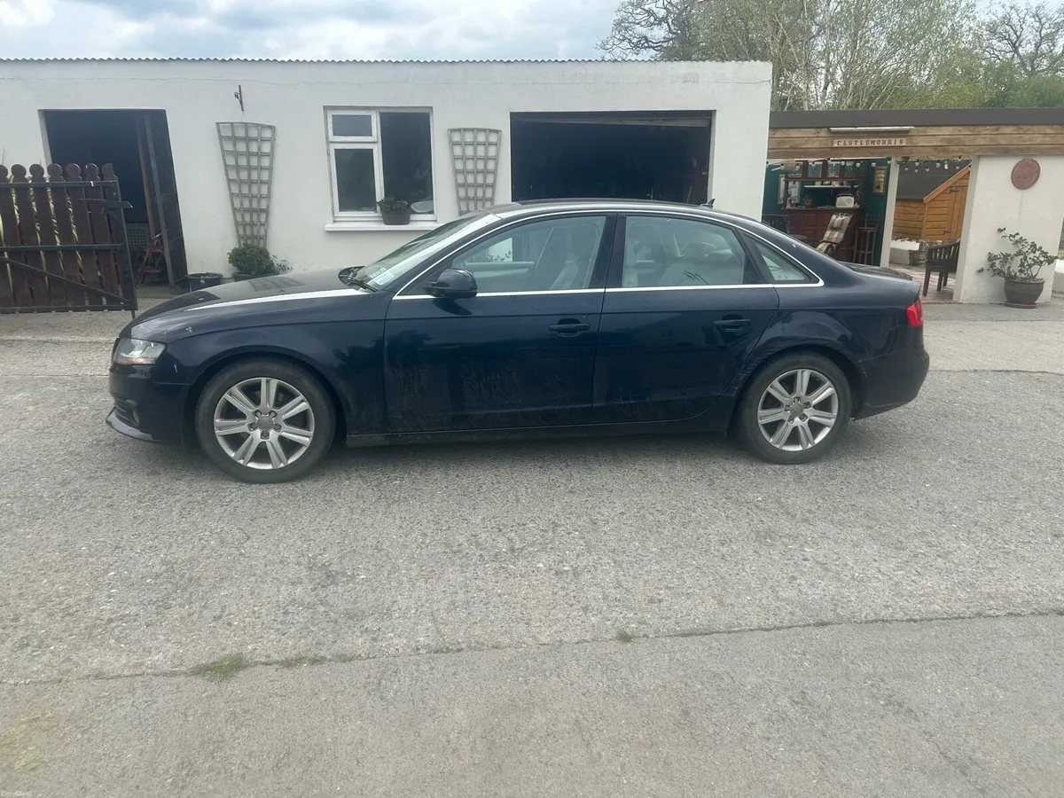 2011 Audi A4 2.0TDIE 136PS TECHNIK 4DR - Image 3