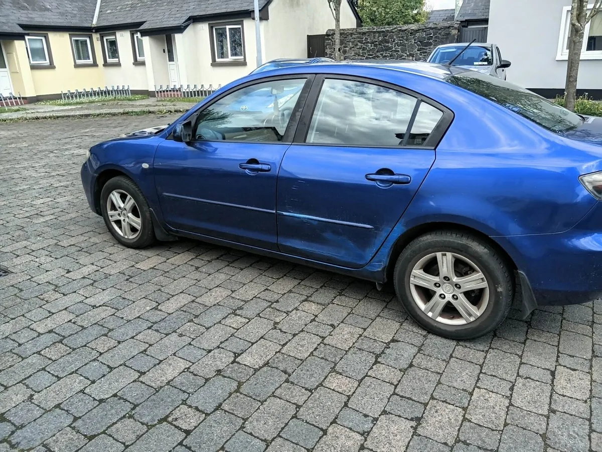 2008 Mazda 3 NCT expires January,2027 - Image 4