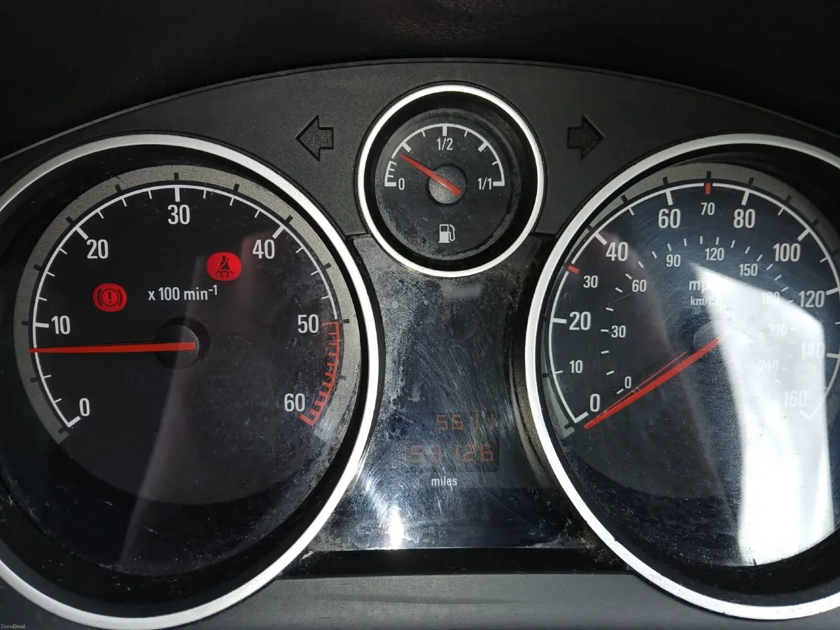 Vauxhall Astra 2008 - Image 2