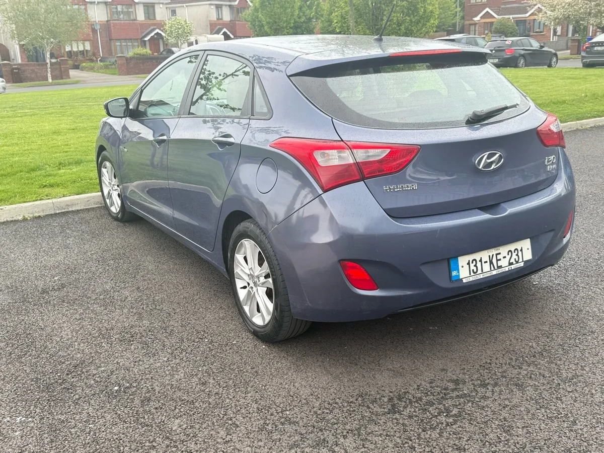 132 Hyundai I30 Deluxe - 1.6 CDRI - NCTD 05/27 - Image 3