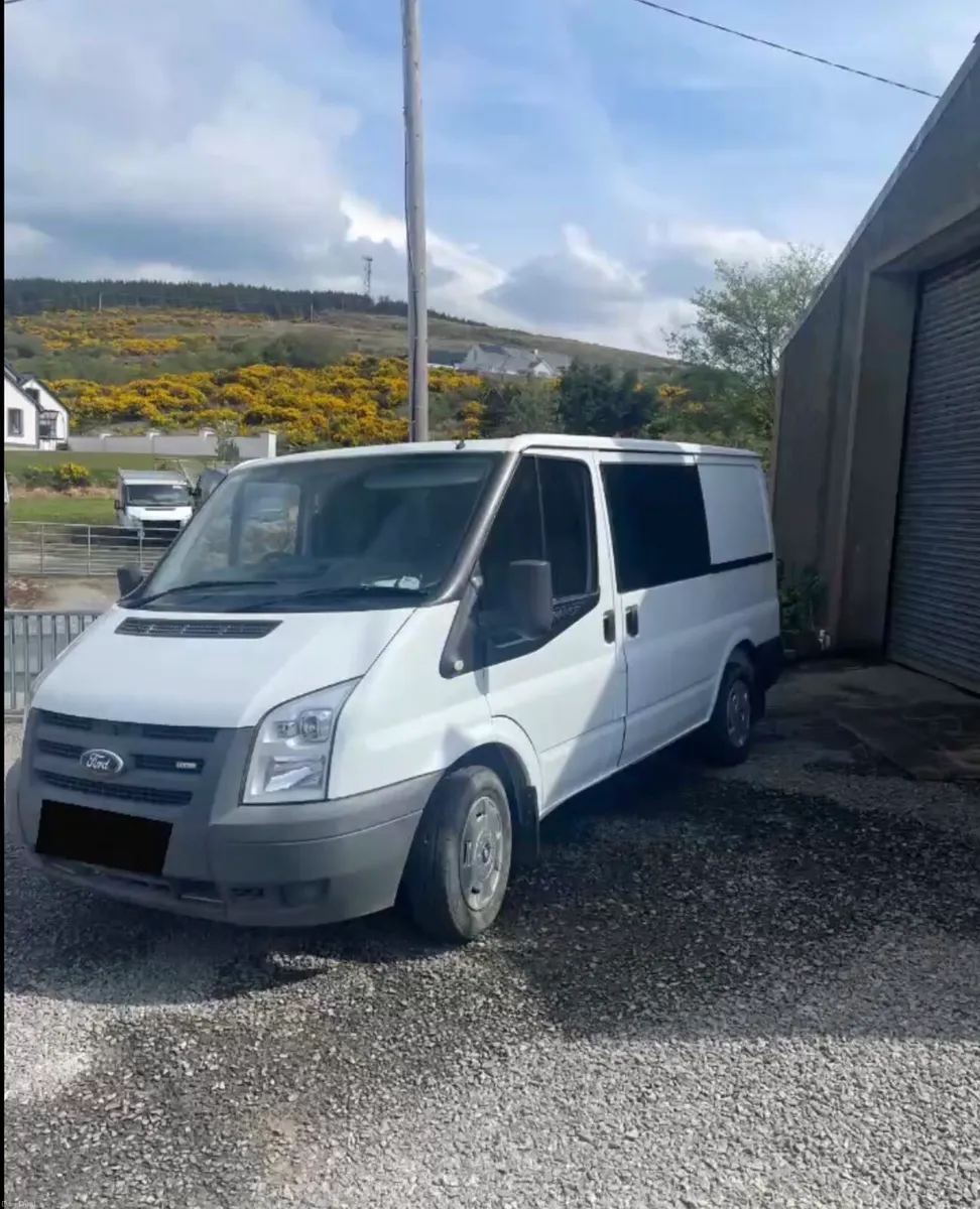Crew Cab transit van - Image 1