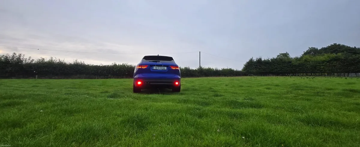 Jaguar F-Pace 2019 - Image 4